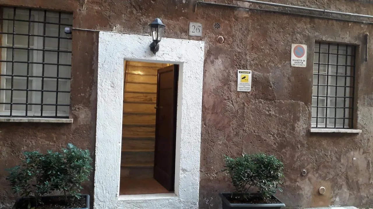 Giulia Apartment Rome Italy